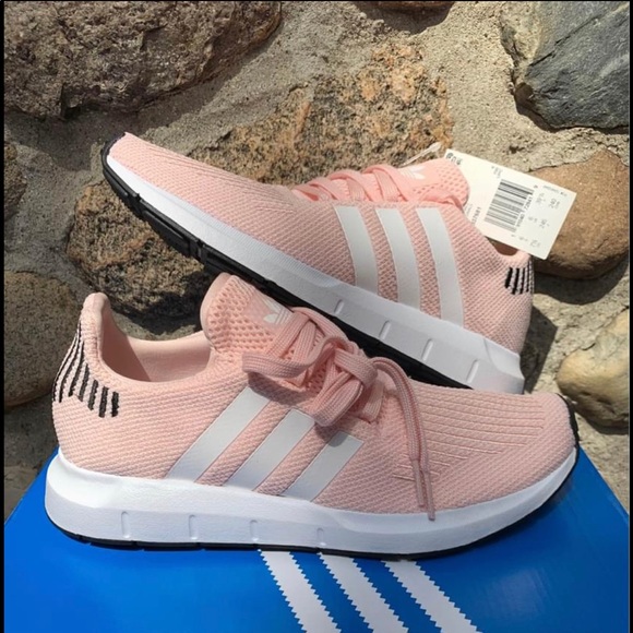 Adidas Pink Swift Run Shoes Sold Out Color NWT - Picture 8 of 8